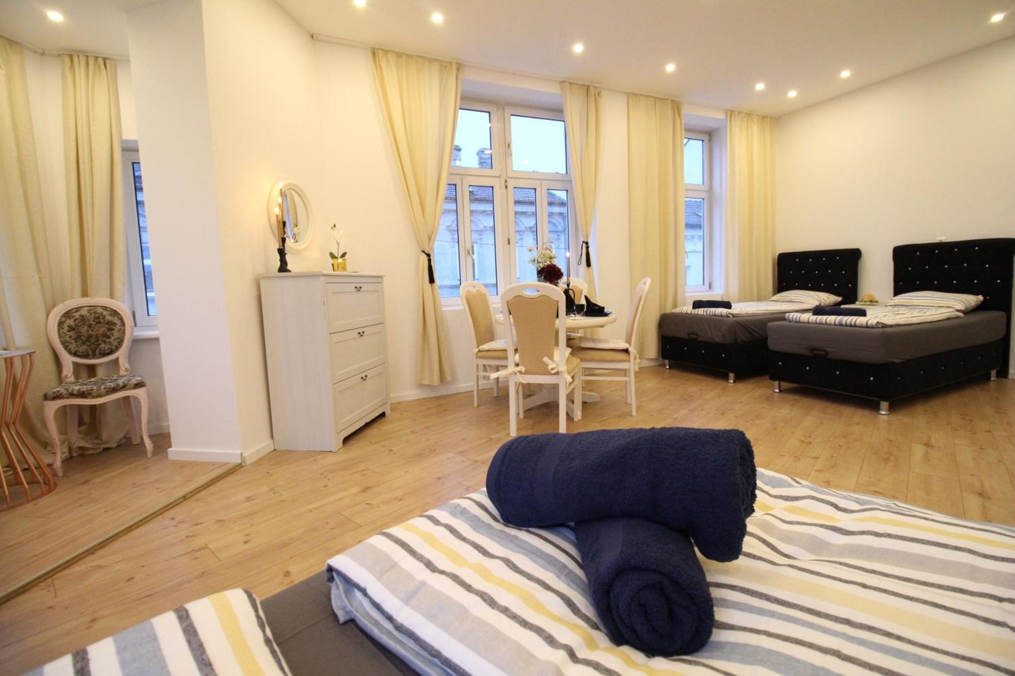 Disc Cozy Rooms In Liesing Viena Exterior foto